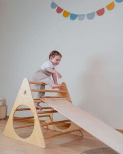 Triangolo di Pikler con rampa - immagine 11