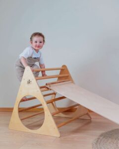 Triangolo di Pikler con rampa - immagine 8