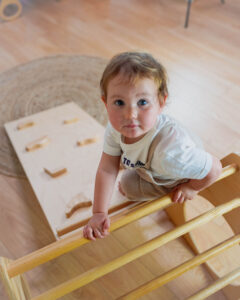 Triangolo di Pikler con rampa - immagine 10
