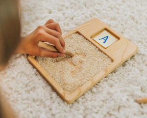 Vassoio sensoriale pregrafismo